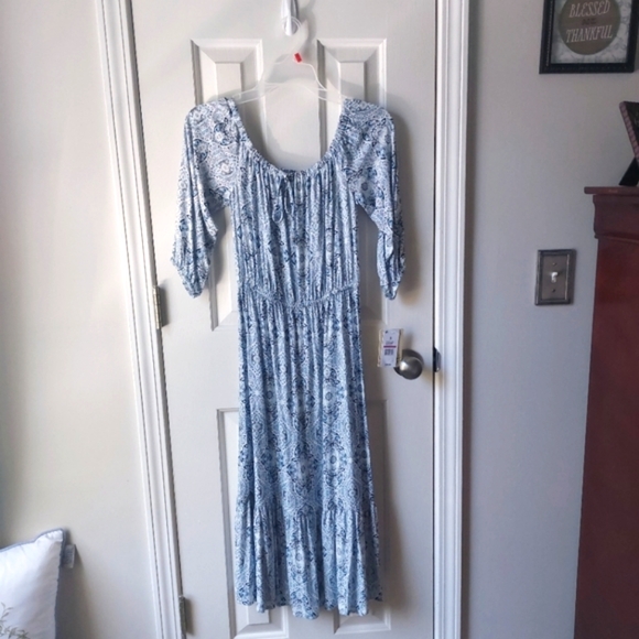 BeBop Dresses & Skirts - BeBop - NWT Off-the-Shoulder Midi Blue Floral Dress (Junior's)